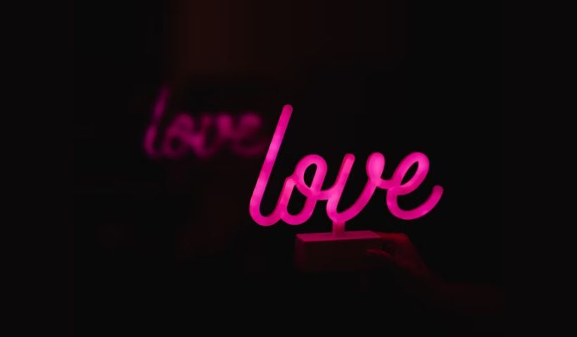 Blind in Love Quotes That Say What the Heart Won’t