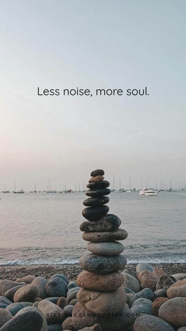 lock-screen-quote-5 Less noice, more soul.