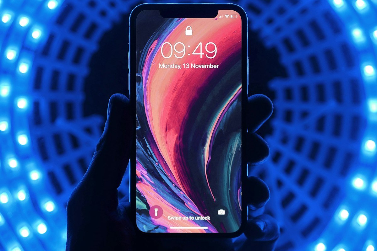 150+ Lock Screen Quotes to Make Your Phone a Little More You